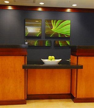 Hotel Fairfield &