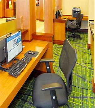 Fairfield & Hotel 3*