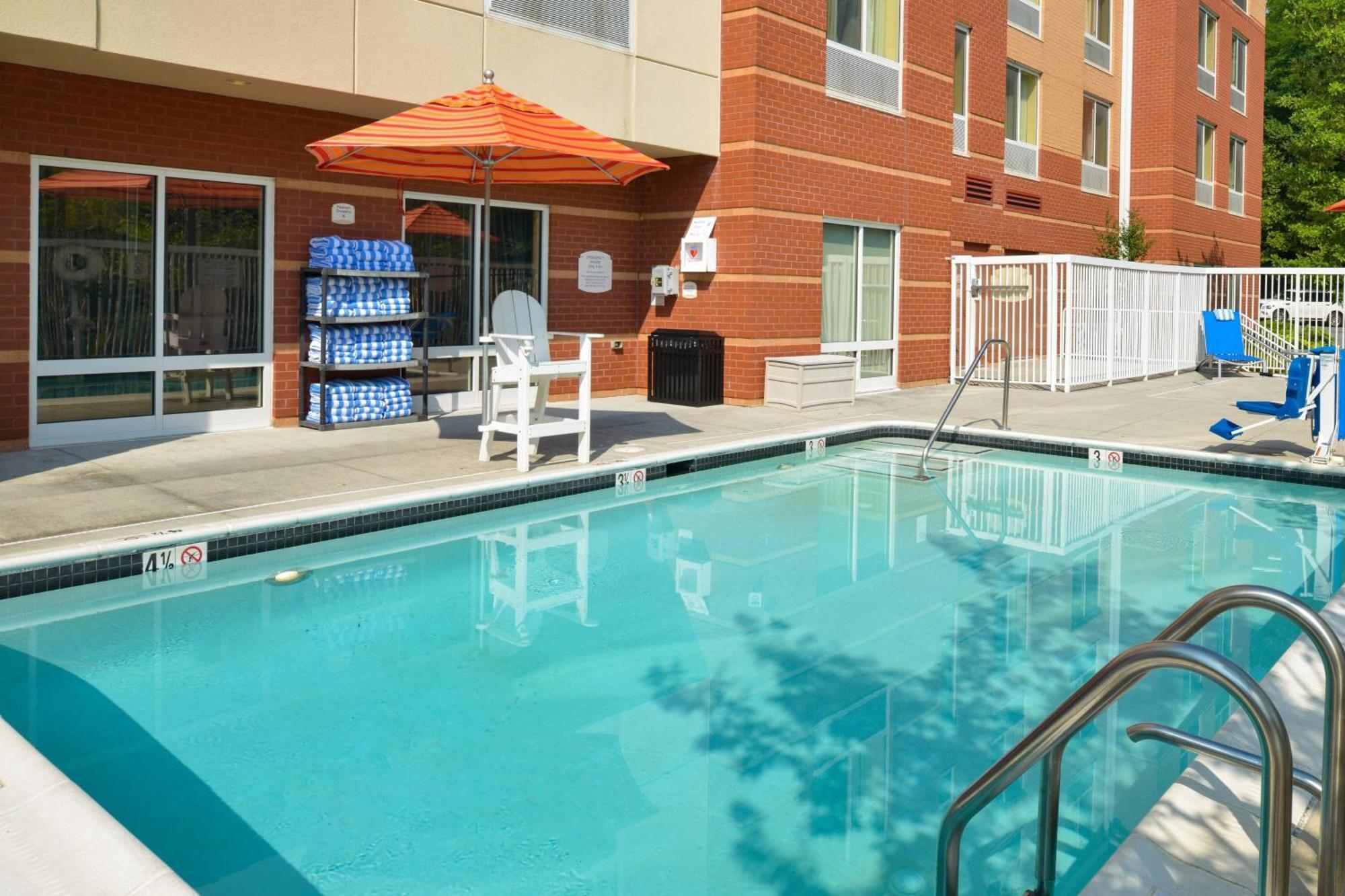 Hotel Fairfield &